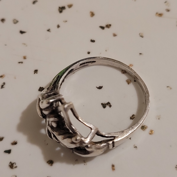 Disney Goofy Star Ring - Picture 8 of 8